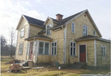 Parret købte et faldefærdigt hus fra 1912. Se, hvordan det ser ud nu